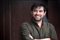 عرضه آنلاین نمایش «ملاقات کننده» با بازی شهاب حسینی