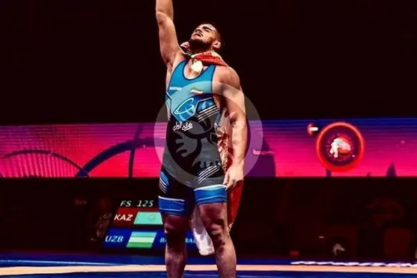 مبین عظیمی با شکست حریف روس قهرمان وزن ۹۲ کیلوگرم جهان شد