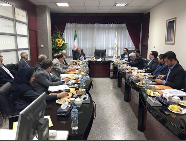 رعایت استانداردهای بین‌المللی و ضوابط پولشویی در جلسه اعضای هیأت مدیره و معاونین بین‌الملل بانک‌ها در بانک ملی ایران بررسی شد