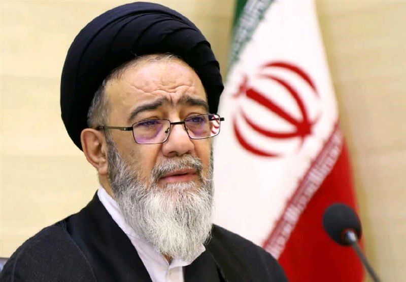 ملت ایران از انرژی هسته‌ای چشم پوشی نمی کند