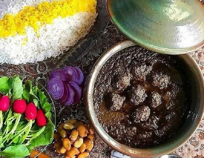 دومین روز از جشنواره بهار نارنج کومله لنگرود با طعم غذاهای محلی