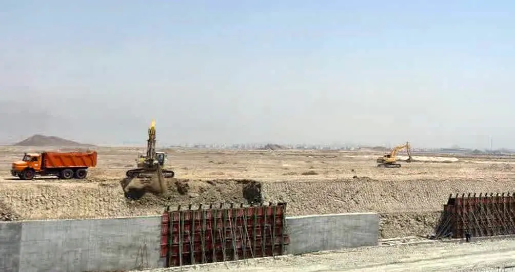 پیشرفت ۳۲ درصدی فاز نخست تأسیسات زیربنایی اراضی ۲۴۰۰ هکتاری بندر شهید رجایی