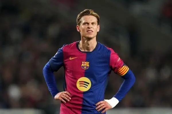 لیگ برتر بهترین لیگ دنیاست، اما در بارسلونا می‌مانم