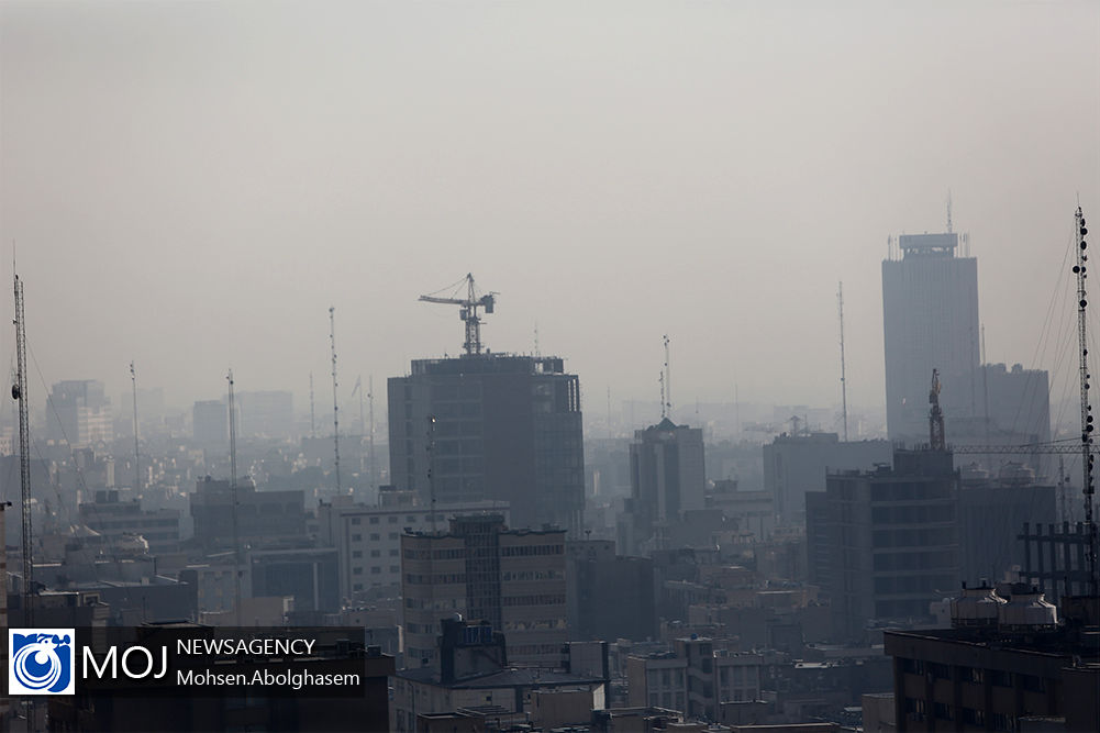 کیفیت هوای تهران ۱۳ آذر ۱۴۰۲ / شاخص کیفیت هوای تهران روی عدد ۱۴۲ و ناسالم است