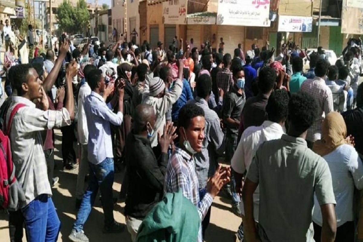 تظاهرات در سودان برای برقراری حاکمیت اسلامی