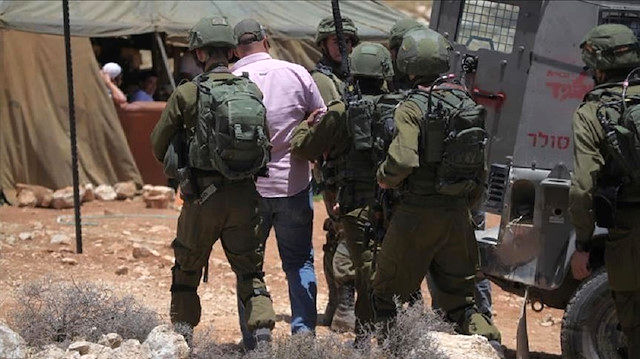 Zionist Regime forces arrested 7 Palestinians in West Bank raids