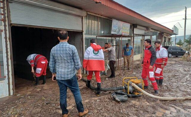  هلال‌احمر به ۲۲۸ نفر در سیل استان اردبیل امدادرسانی کرد