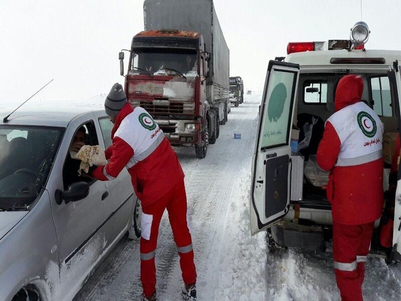 طرح امداد و نجات زمستانی هلال‌احمر خراسان رضوی با هدف خدمت به مسافران جاده‌ای