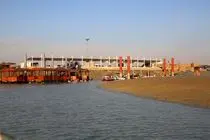 پیشرفت ۶۲ درصدی طرح بهسازی دیوار حفاظتی گورزین قشم / گامی مؤثر در توسعه پایدار گردشگری دریایی