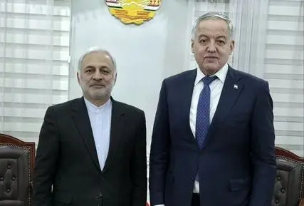 ایران و تاجیکستان درباره تسهیل امور اتباع و تقویت روابط پارلمانی رایزنی کردند