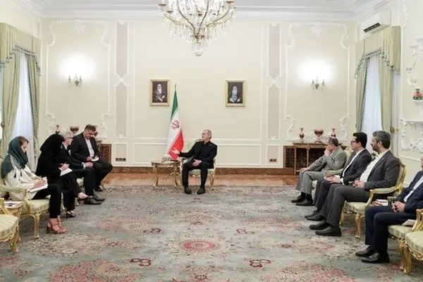 ما آماده گفت‌وگو هستیم و طالب جنگ نیستیم