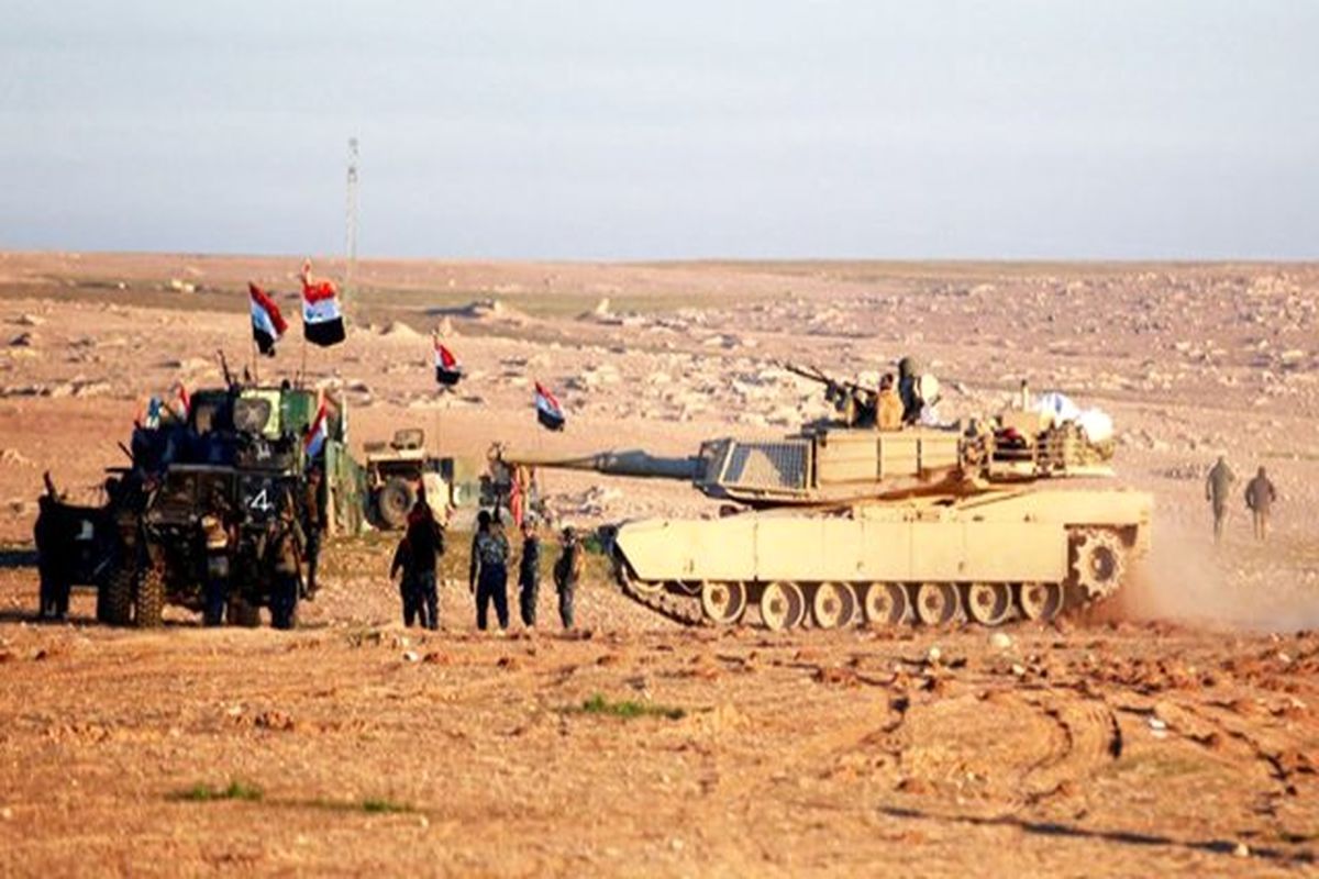 داعش یک سرهنگ و 8 افسر عراقی را گروگان گرفت/ آزادسازی محله‌های جدید در غرب موصل