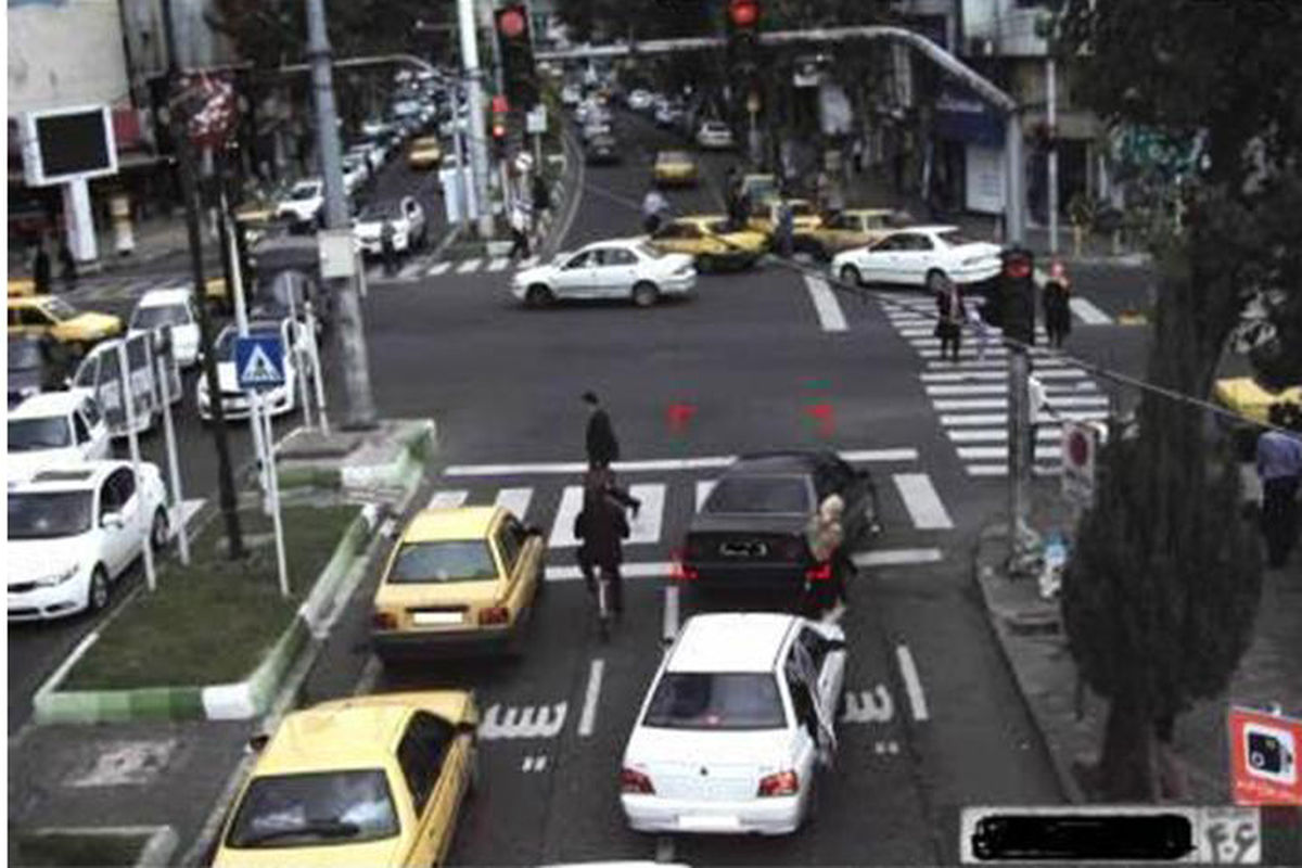 نظارت مستمر دوربین‌های کنترل پلیس بر ترافیک شهر