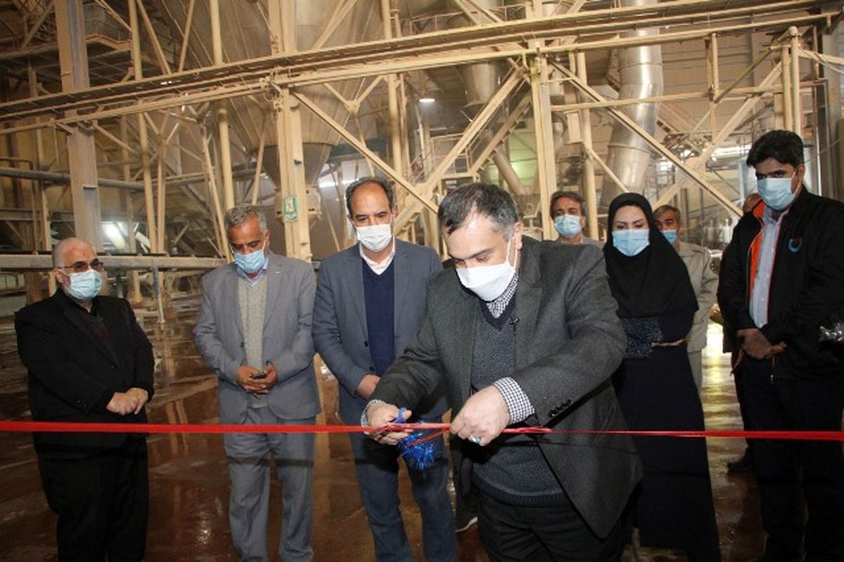 نصب سیستم کنترل آلودگی هوا در صنعت استان یزد جدی پیگیری می
شود/ افتتاح سیستم کنترل آلودگی درصنعت فولاد مهریز 