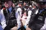 ۷۰ نفر در اعتراضات ضدصهیونیستی انگلیس دستگیر شدند