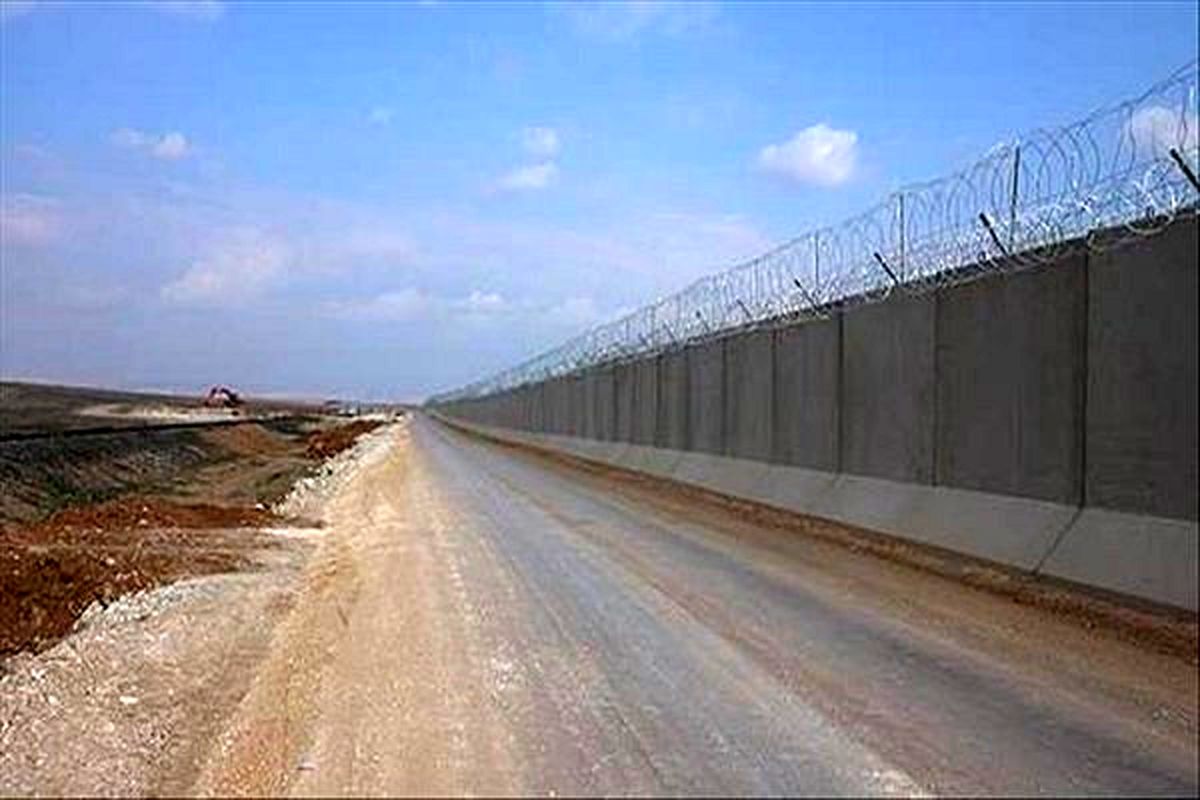 پارلمان مجارستان ساخت حصار مرزی را تصویب کرد