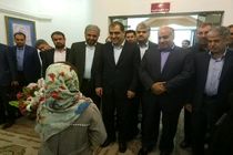 افتتاح مرکز درمان بیماری‌های ریوی در کرمانشاه/ رونمایی از 5 داروی درمان هپاتیت و ایدز