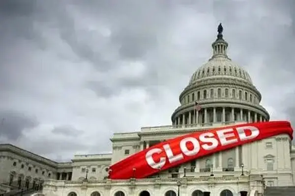 تعطیلی دولت آمریکا تا ۱۴ میلیارد دلار خسارت دارد