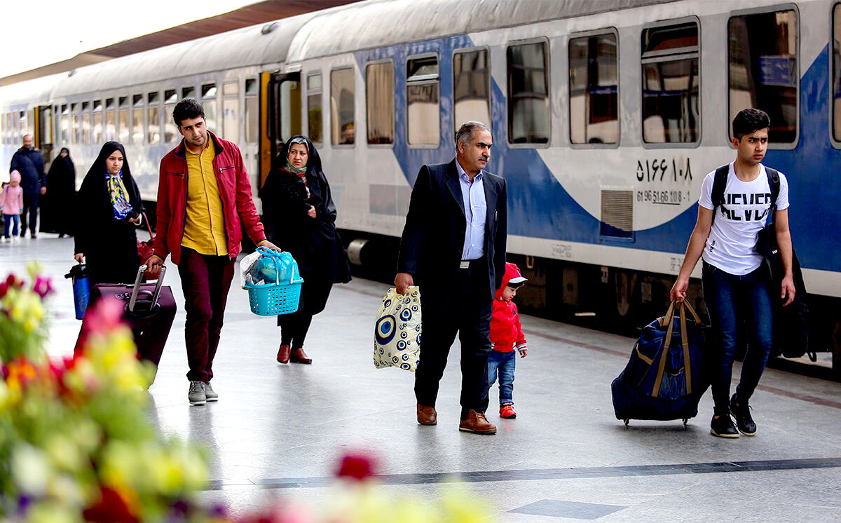 افزایش ۱۳ درصدی جابجایی مسافر توسط راه‌آهن اراک 