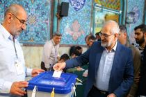  سید محمد حسینی در انتخابات شرکت کرد