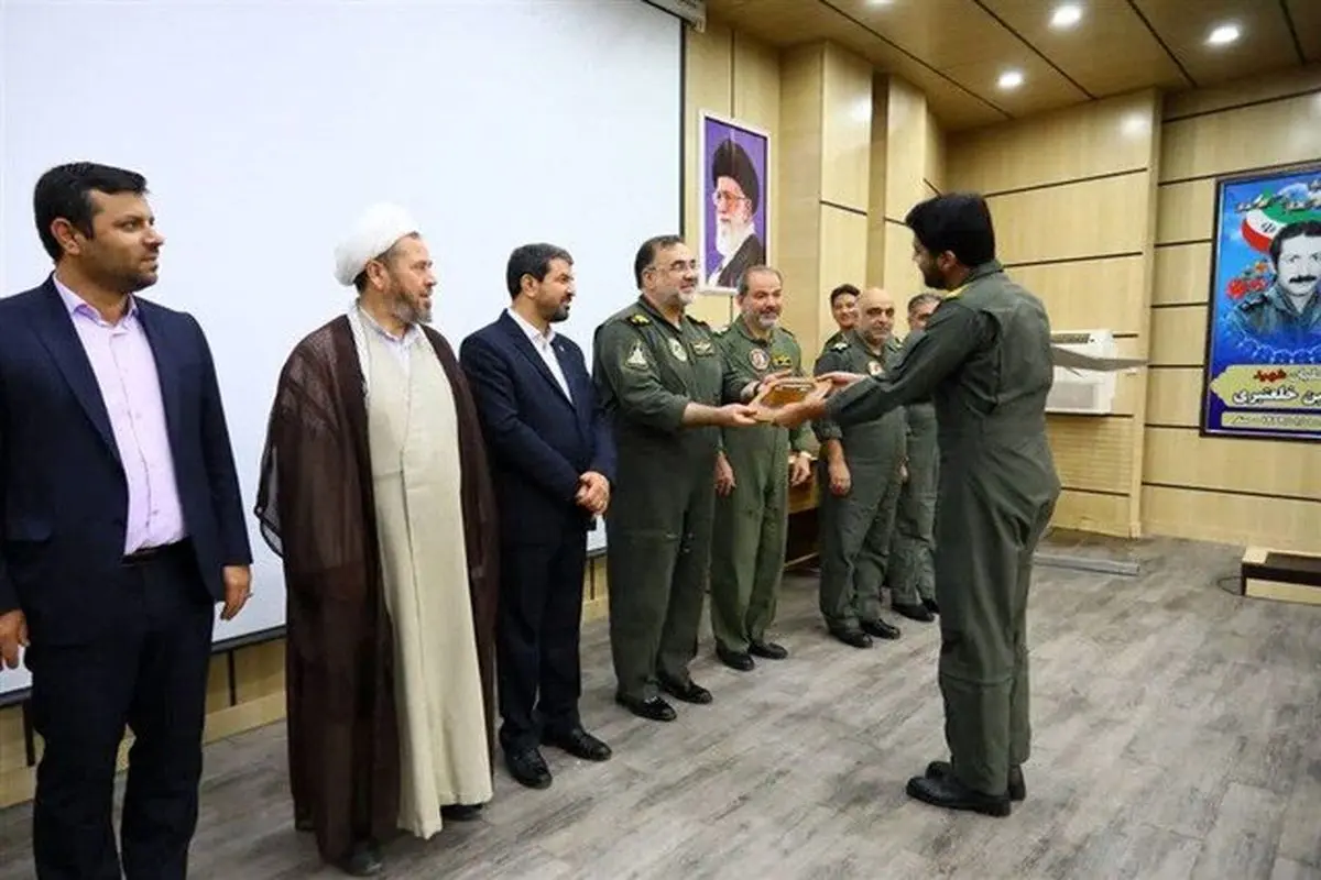 مراسم دانشآموختگی خلبانان F4 نیروی هوایی ارتش برگزار شد