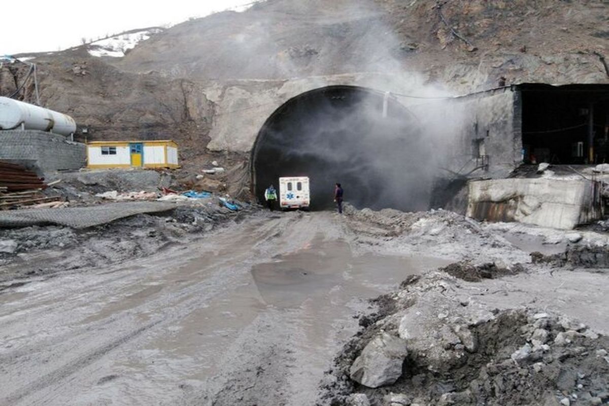 فوت 3 نفر در پی ریزش تونل آزادراه تهران-شمال