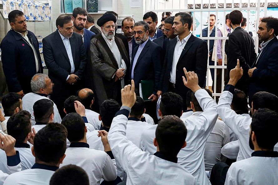 بازدید رئیس قوه قضاییه از زندان مرکزی اصفهان