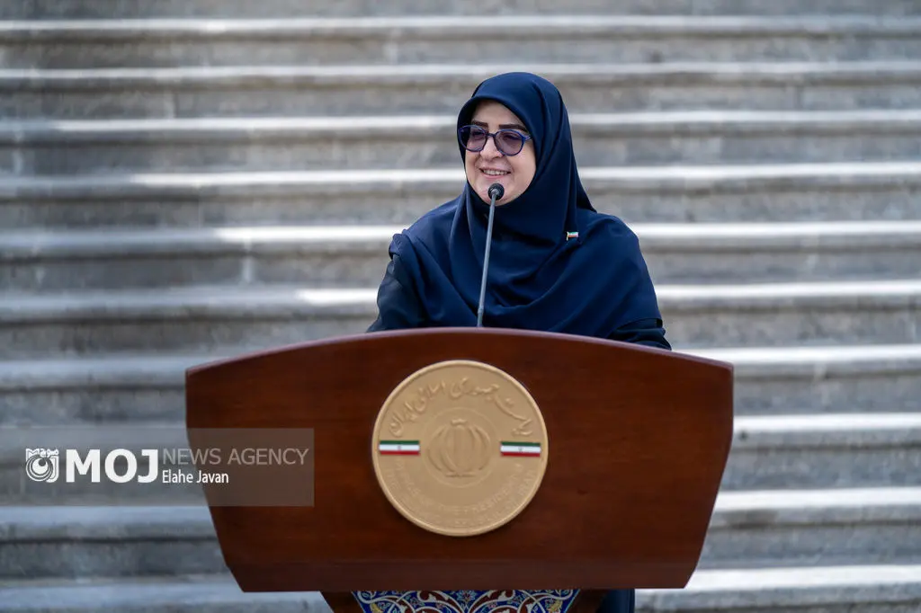 بنزین سه نرخی فعلاً بررسی می‌شود، نه اجرا