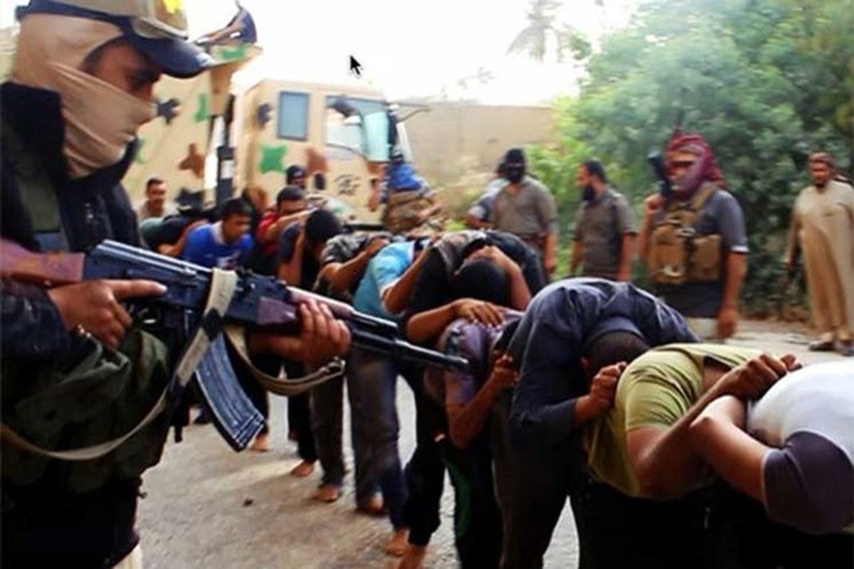 داعش گورهای دسته‌جمعی در نزدیکی موصل را مین‌گذاری می‌کند
