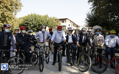 دوچرخه سواری سفرای مقیم تهران در روز جهانی صلح