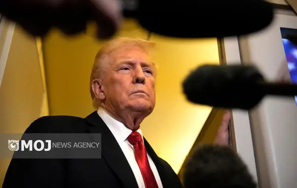 لحظه ورود ترامپ و تاکایچی به ناو هواپیمابر هسته‌ای جورج واشنگتن + فیلم