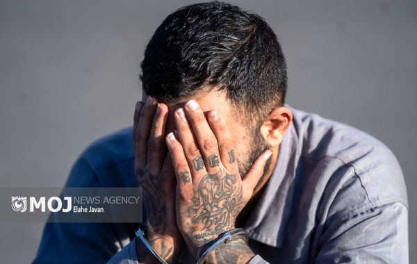 زمینگیر شدن سرکرده اوباش محله پیروزی + فیلم