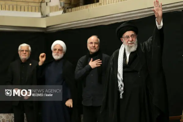 واکنش مردم تهران به حضور رهبرمعظم انقلاب در مراسم شب عاشورا