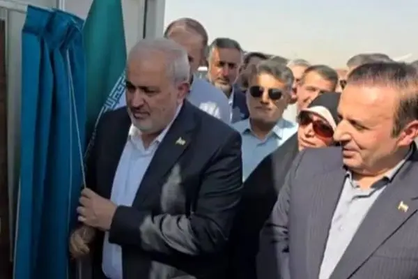 بهره برداری از دو نیروگاه خورشیدی با مجموع ظرفیت ۶ مگاوات