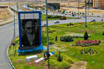 تمثال امام خمینی(ره) در میدان مرجعیت با اعتبار ۳۵۰ میلیون تومانی بازسازی شد