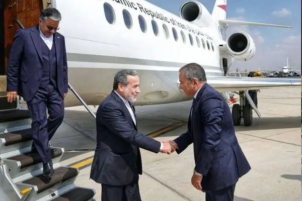 عباس عراقچی به مصر وارد شد