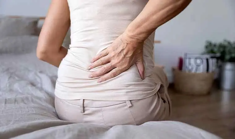 درد عصب سیاتیک: علت و درمان آن