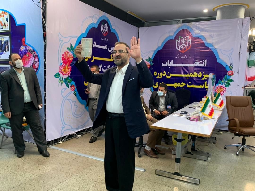 محمد عباسی در انتخابات ریاست جمهوری ثبت نام کرد