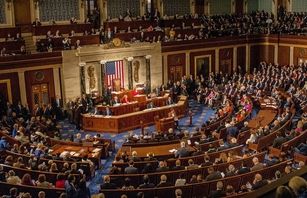 کنگره آمریکا در واکنش به حمله گسترده ایران به اسرائیل به تکاپو افتاد