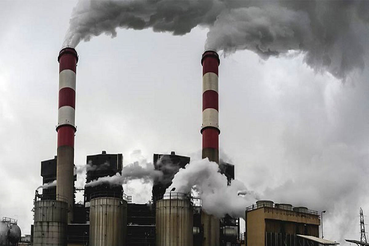 آلودگی۲۰ درصد هوای مشهد بدلیل استفاده از سوخت مازوت در نیروگاه ها است 
