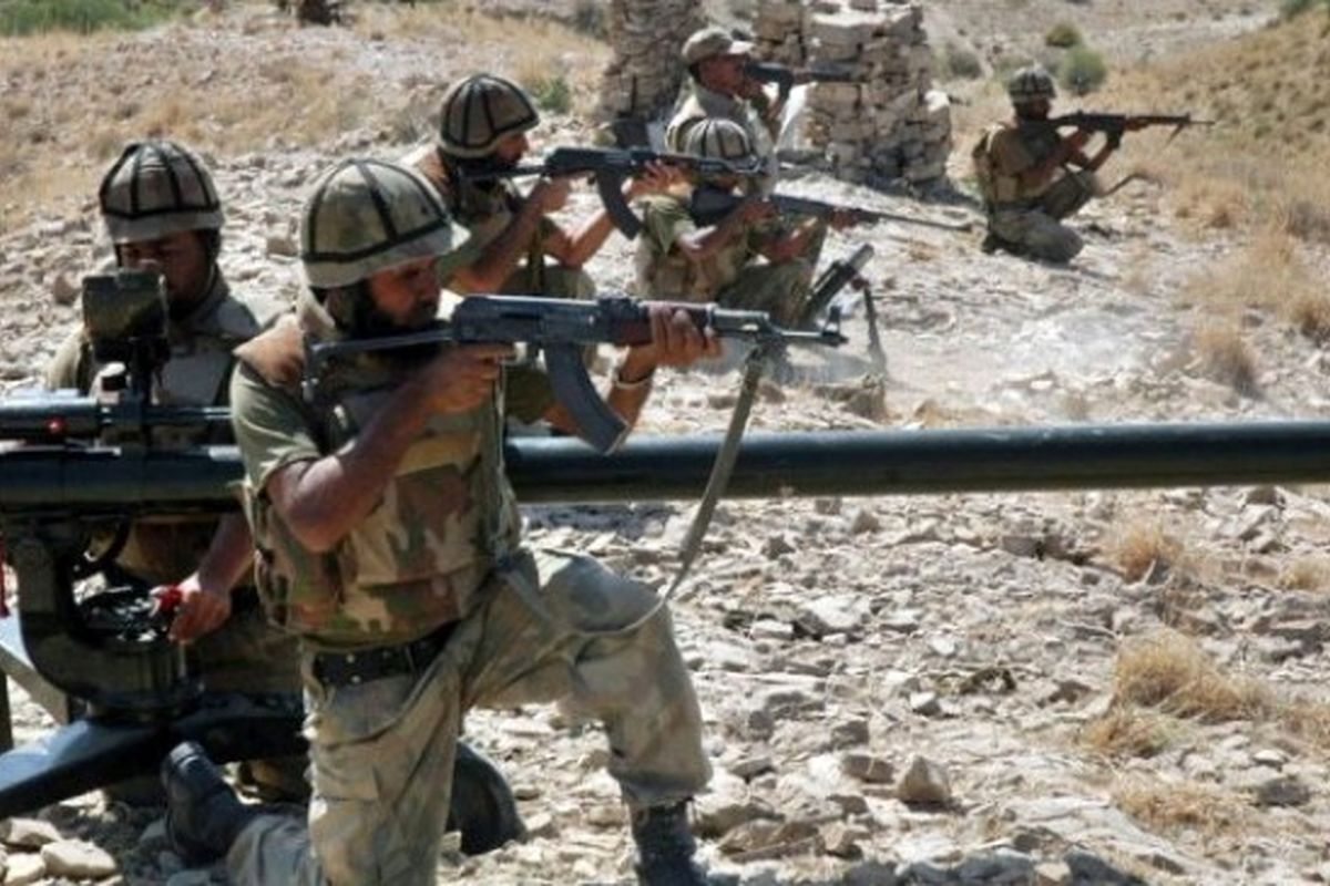 عملیات ویژه ارتش پاکستان در امتداد خط مرزی با افغانستان