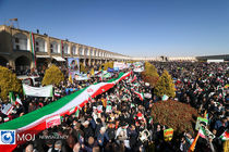 حضور پرشور مردم در راهپیمایی ۲۲ بهمن امسال نشان می‌دهند پیروزی تداوم دارد
