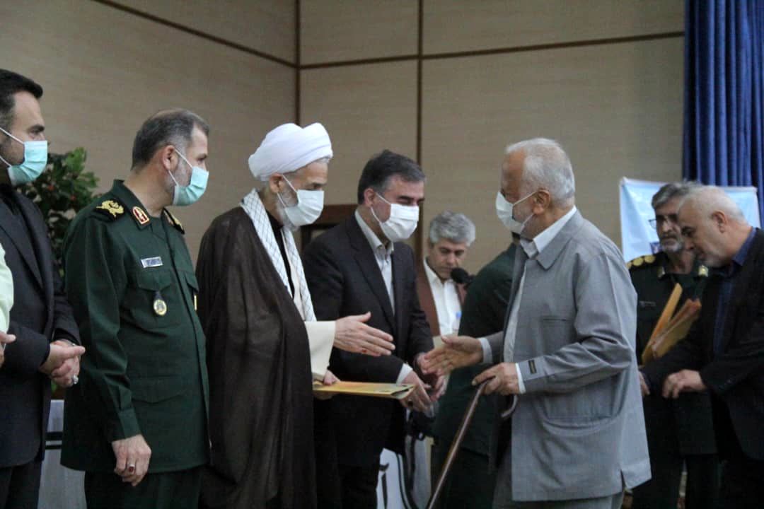 پیشکسوتان دفاع مقدس راویان اصلی مظلومیت شهدای کربلای ایران هستند