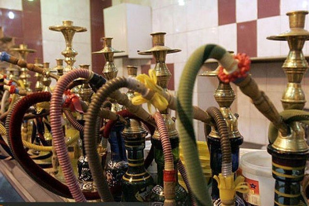یک واحد چایخانه غیرمجاز در خمینی شهر پلمب شد