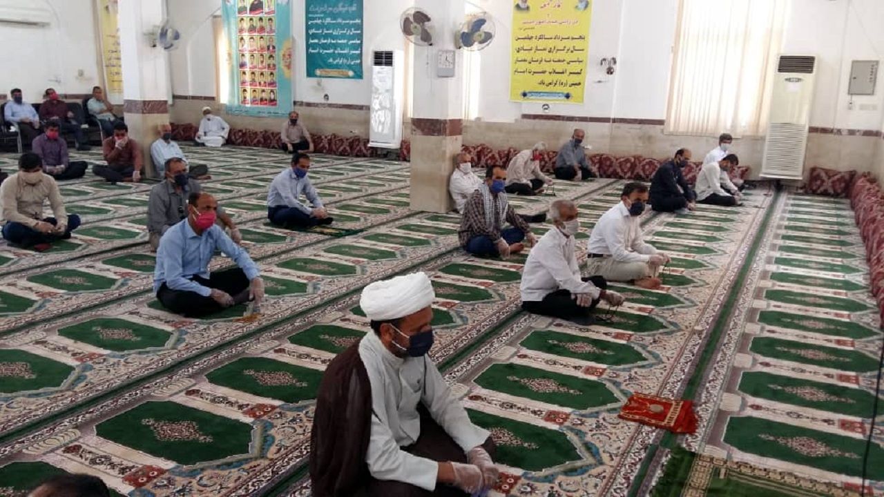 برگزاری نماز عید سعید فطر در بندرعباس 
