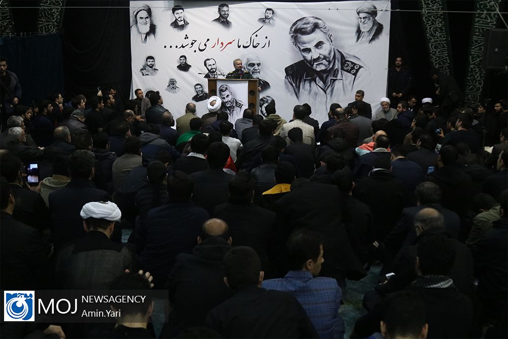 اجتماع دانشجویان دانشگاه تهران در پی شهادت سردار سلیمانی (۱)