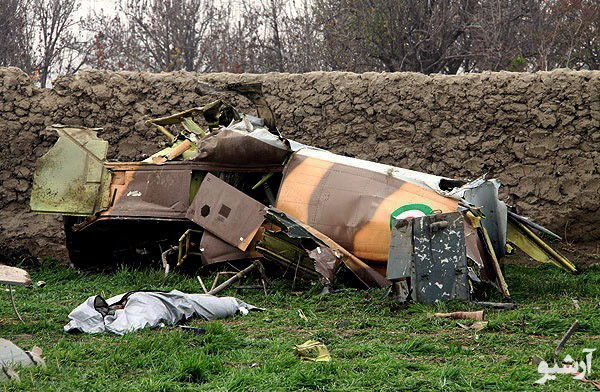 یک تیم ارزیاب به محل حادثه سقوط هواپیمای فوق سبک ارتش اعزام شد