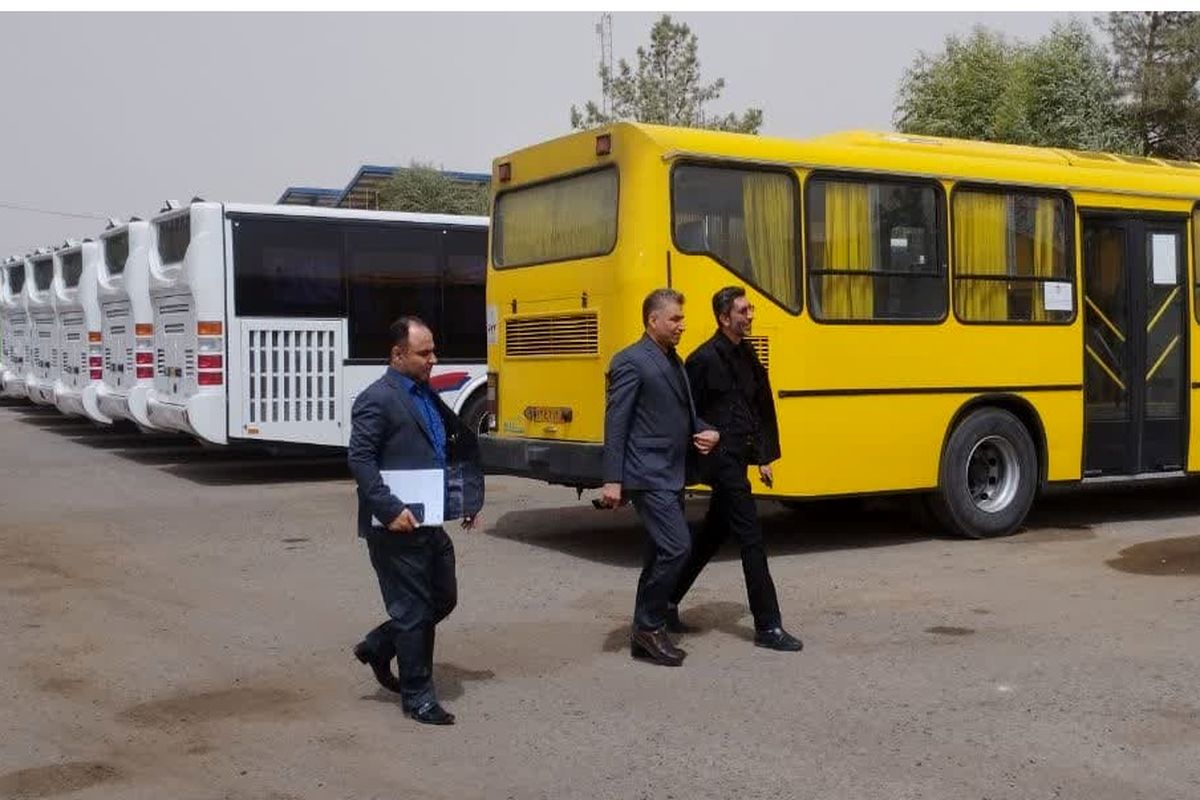 فرماندار از سازمان اتوبوس‌رانی شهرداری قم بازدید کرد