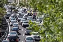 در برخی ورودی‌های تهران ترافیک سنگین وجود دارد