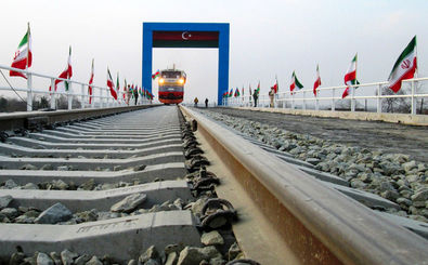 اولین قطار باری ترانزیت کالا از پاکستان به قزاقستان آغاز بکار می‌کند